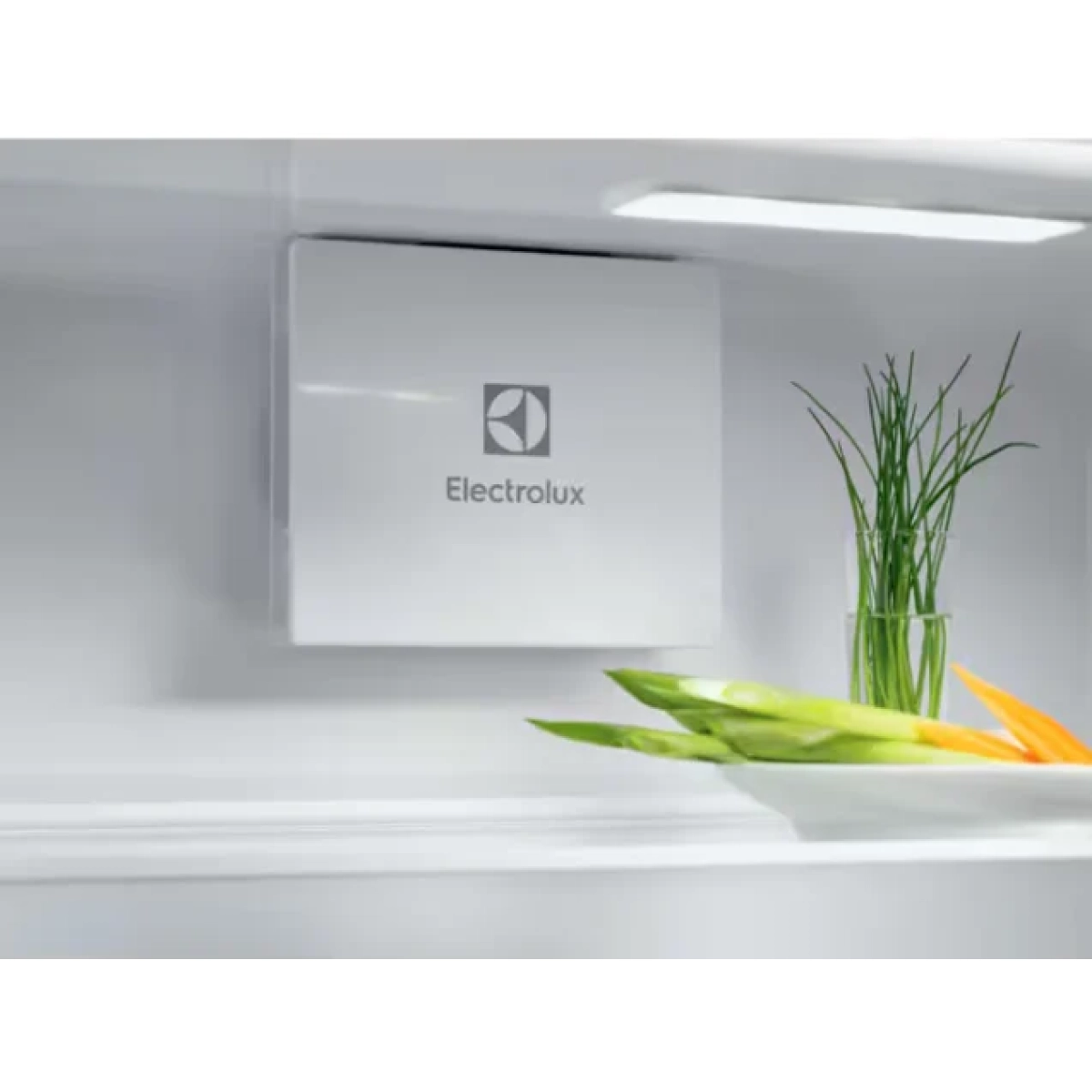 electrolux erd6de18s inbouw koelkast 1 deur - 310l- no frost - sleepdeur - afbeelding 5