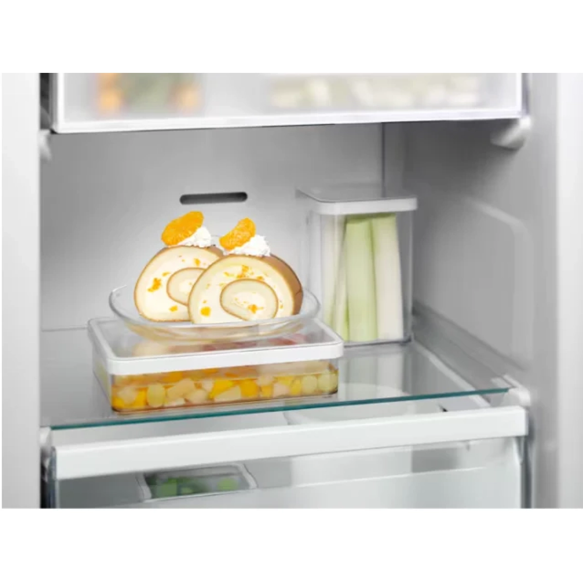 electrolux eun7ne18s inbouw vriezer- 178cm - e - no frost - 212l - sleepdeur - afbeelding 6